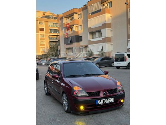 Sahibinden Renault Clio 1.4 Privilege 2004 Model 