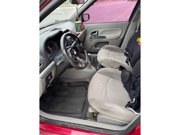 Sahibinden Renault Clio 1.4 Privilege 2004 Model 