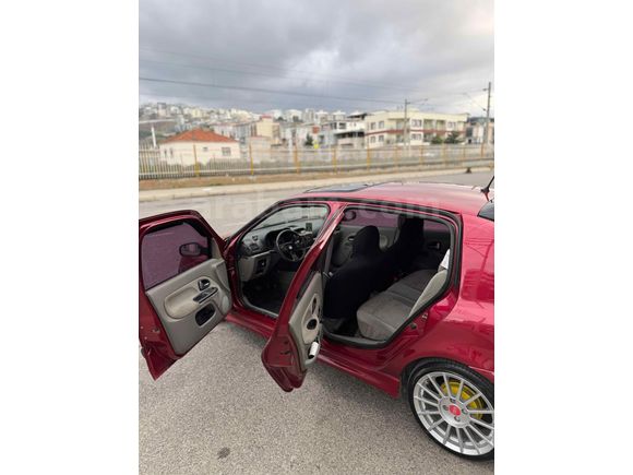 Sahibinden Renault Clio 1.4 Privilege 2004 Model 