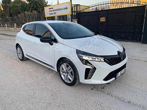 İLK SAHİBİNDEN HATASIZ CLİO 7.000 KM