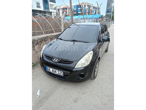 Sahibinden Hyundai i20 1.4 CRDi Team 2012 Model