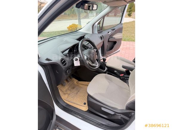 MALİGARAGE ORJİNAL 155.000 KİLOMETREDE 1.6 TİTANİUM PLUS