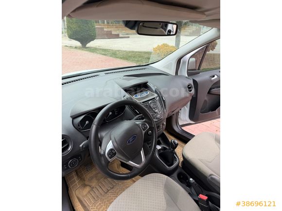 MALİGARAGE ORJİNAL 155.000 KİLOMETREDE 1.6 TİTANİUM PLUS