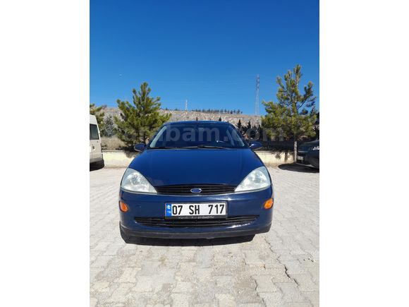 Sahibinden Ford Focus 1.6 Ghia 2002 Model  298.000 km