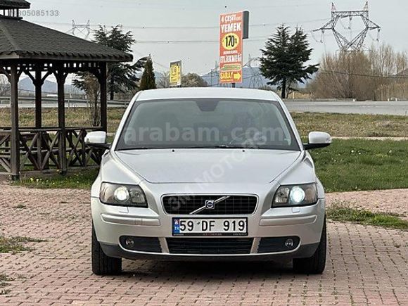 Nadir kalan temizlerden Volvo S40