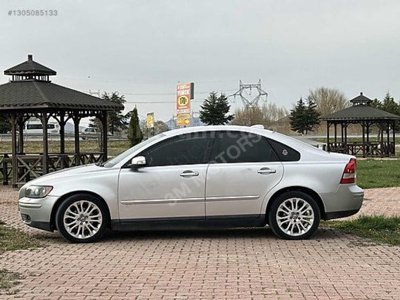 Nadir kalan temizlerden Volvo S40