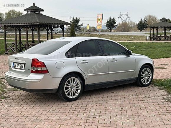 Nadir kalan temizlerden Volvo S40