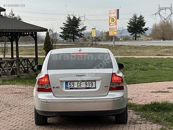 Nadir kalan temizlerden Volvo S40