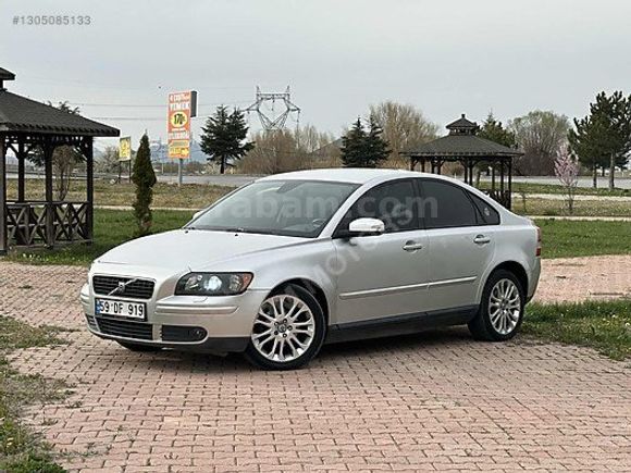 Nadir kalan temizlerden Volvo S40