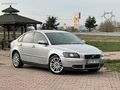 Nadir kalan temizlerden Volvo S40