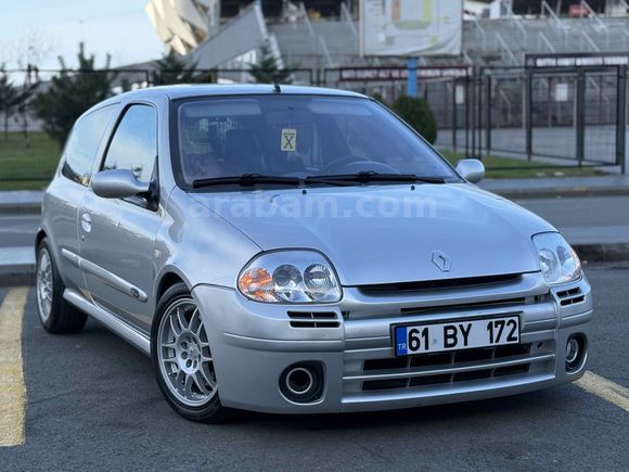 Sahibinden Renault Clio 2.0 Sport 2000 Model 