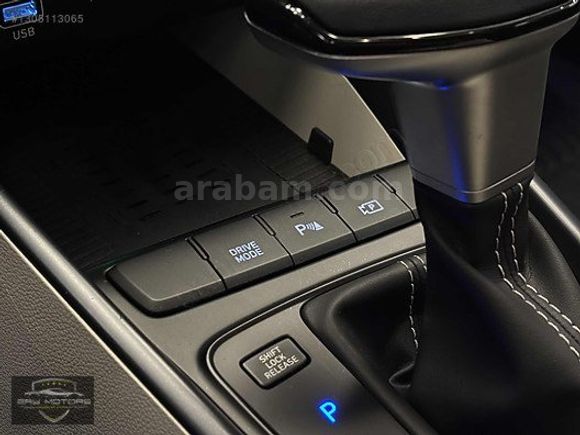2025 HUNDAI İ20 ELİT +NAVİGASYON 6100 KM HATASIZ BOYASIZ