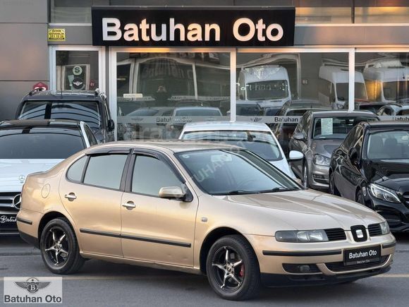 Batuhan~2003 ÇIKIŞ HATASIZ TOLEDO MOTOR YÜRÜYEN KUSURSUZ
