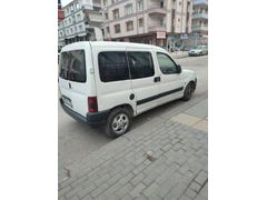 Sahibinden Peugeot Partner 1.9 D 2004 Model