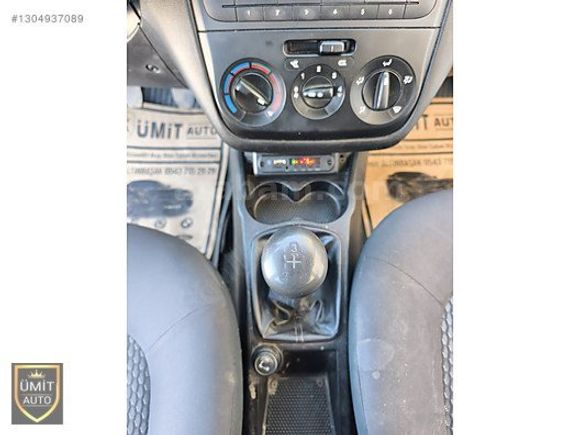 ÜMİT AUTO/2015/FİAT/LİNEA/POP/300,000TL/KREDİ/KULLANDIRIZ/