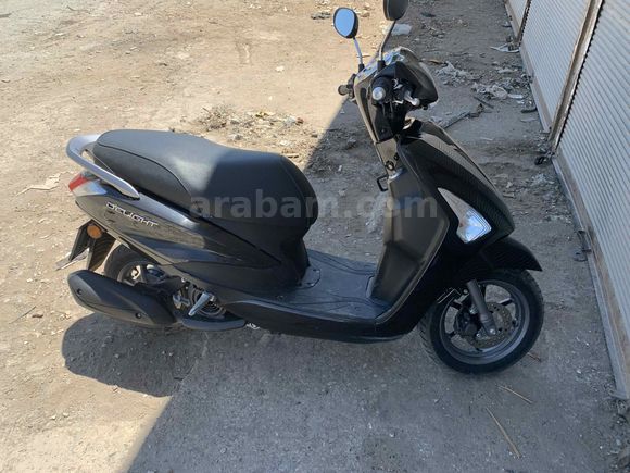 Sahibinden Yamaha D'elight 125 