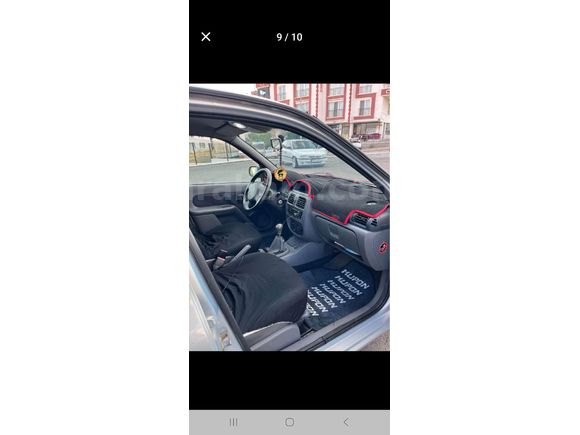 Sahibinden Renault Clio 1.4 RNA 2001 Model Ankara