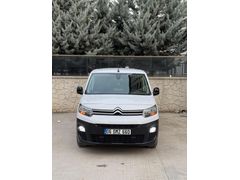 Sahibinden Citroen Berlingo 1.5 BlueHDI Feel Bold 2023 Model  46000 km Beyaz