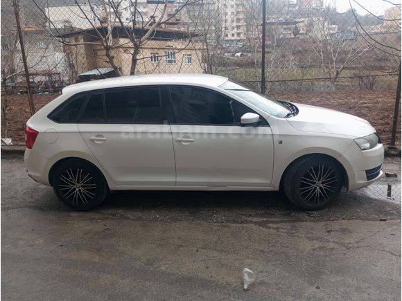 Sahibinden Skoda Rapid 1.2 Ambition 2014 Model