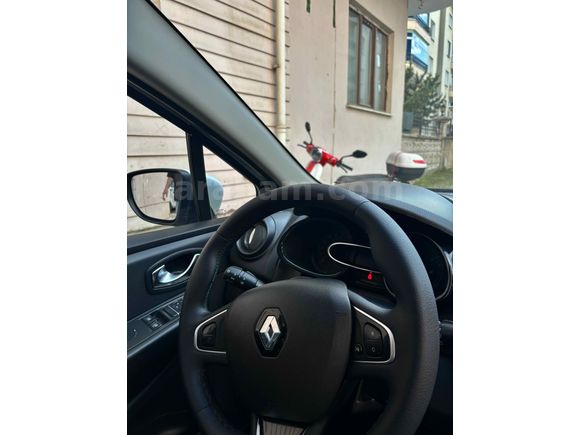 Sahibinden Renault Clio 0.9 TCe Joy 2020 Model 