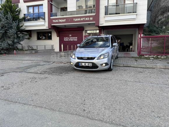 Sahibinden Ford Focus 1.6 Titanium X 2010 Model sunroof