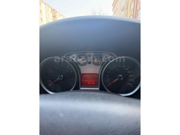 Sahibinden Ford Focus 1.6 Titanium 2009 Model 