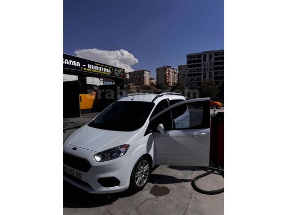 Sahibinden Ford Tourneo Courier 1.5 TDCi Titanium Plus 2021 Model 