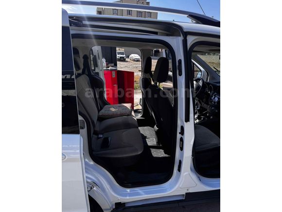 Sahibinden Ford Tourneo Courier 1.5 TDCi Titanium Plus 2021 Model 