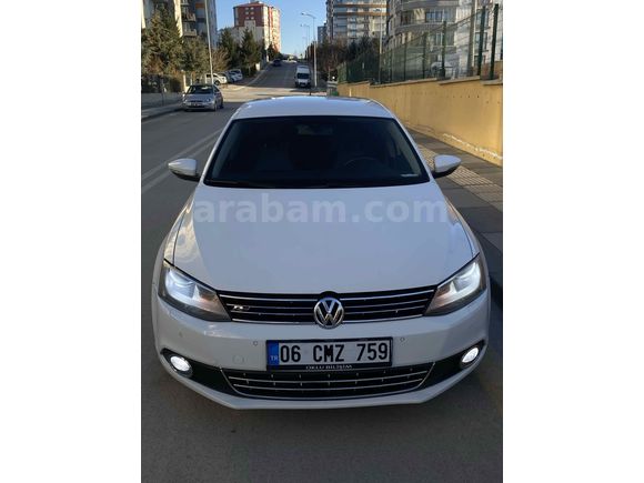 TEMİZ DOLU JETTA 
