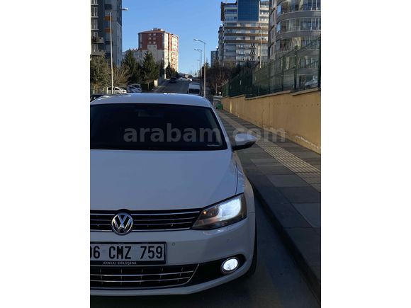 TEMİZ DOLU JETTA 