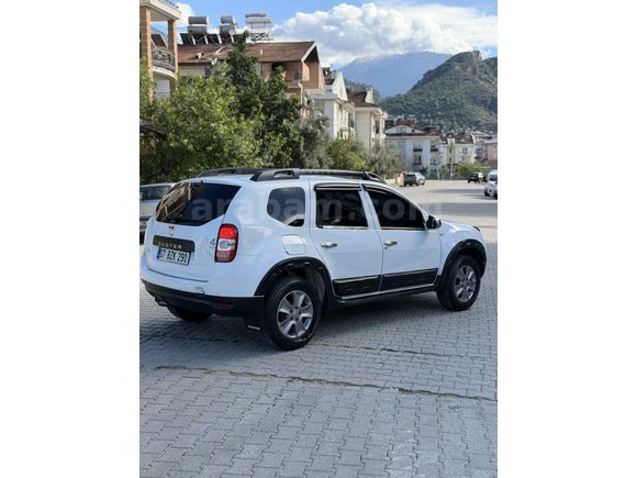 Sahibinden Dacia Duster 1.5 dCi Laureate 2015 Model 