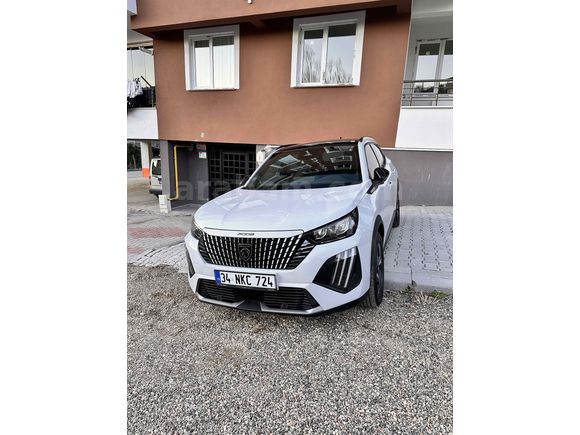 Sahibinden Peugeot e-2008 Allure 2025 Model  komple  PPF kaplı