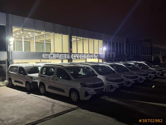 SÜMER | 2025 '0' KM YENİ Tourneo Courier 1.0L Ecoboost Titanium