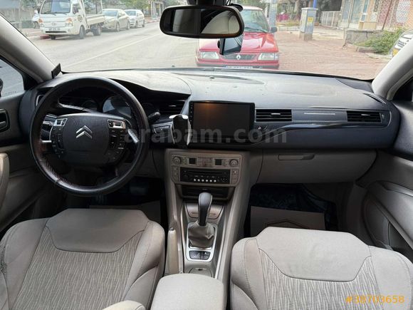 KURTOĞLU OTOMOTİV DEN 1.6 E-HDİ OTOMATİK DOLULAR DOLUSU