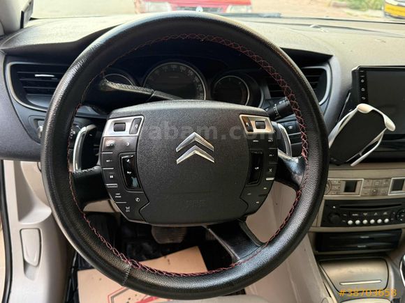 KURTOĞLU OTOMOTİV DEN 1.6 E-HDİ OTOMATİK DOLULAR DOLUSU