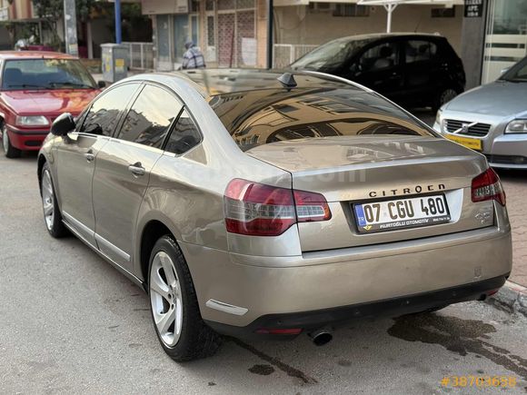 KURTOĞLU OTOMOTİV DEN 1.6 E-HDİ OTOMATİK DOLULAR DOLUSU
