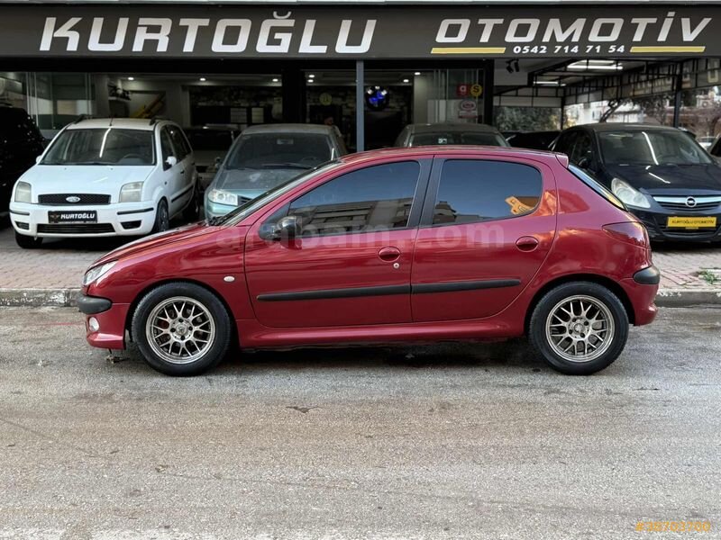 Galeriden Peugeot 206 1.4 HDi X-line 2003 Model Antalya 320.000 km Bordo