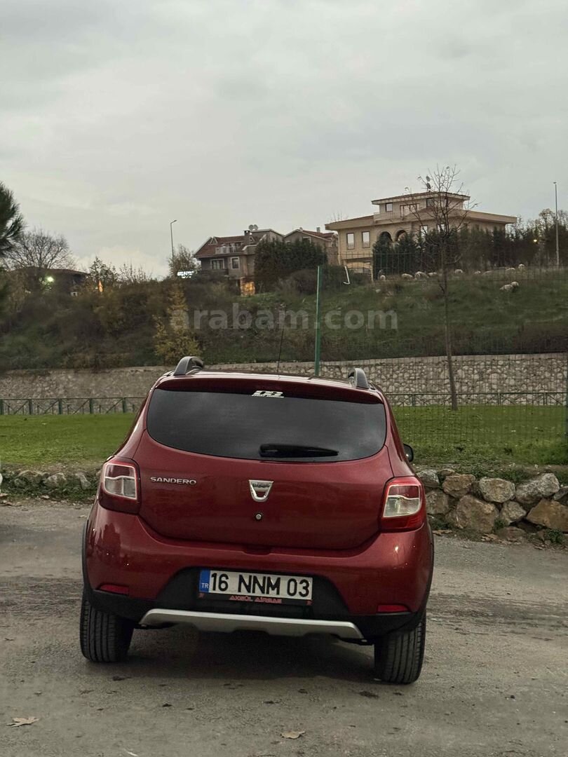 Sahibinden Dacia Sandero 1.5 dCi Stepway 2015 Model Bursa 190.000 km Bordo 5