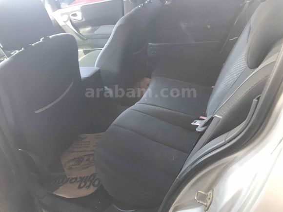 Galeriden Renault Megane 1.5 dCi Dynamique 2005 Model Antalya