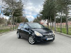 OPEL CORSA 1.2 OTOMATİK MAKYAJLI KASA HATASIZ 1 PARÇA LOKAL BOYA