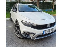 Sahibinden Hatasız Fiat Egea Cross 1.4 Fire Street 2022 Model 