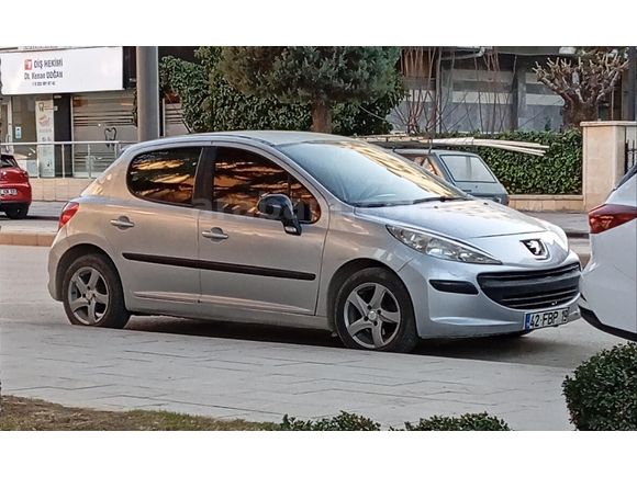 SAHİBİNDEN DEĞİŞENSİZ 2008 PEUGEOT 207 1.4 HDI TRENDY SIFIR MOTOR SIFIR TURBO
