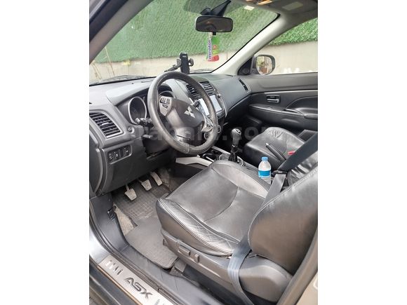 Sahibinden temiz Mitsubishi ASX 1.6 MIVEC Intense 2011 Model 