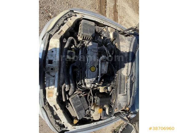 GÜZEL OTO DAN MOTOR HASARLI KLİMALI 2001 OPEL VECTRA SON FIYAT!!