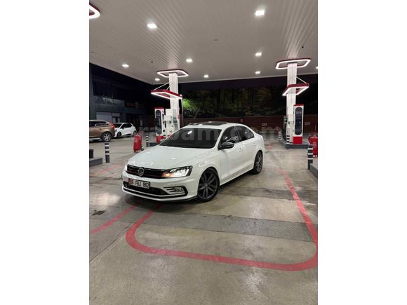 Sahibinden Volkswagen Jetta 1.2 TSi BlueMotion Highline 2017 Model  152.000 km Beyaz