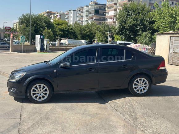2012  temiz opel astra 