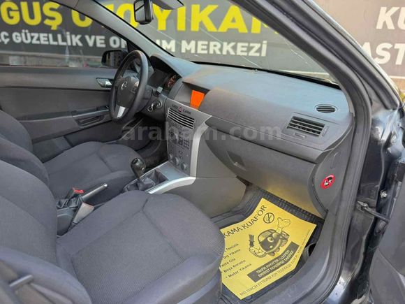 2012  temiz opel astra 