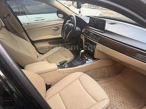 2011 MODEL BMW 320i OTOMATİK SANROUF