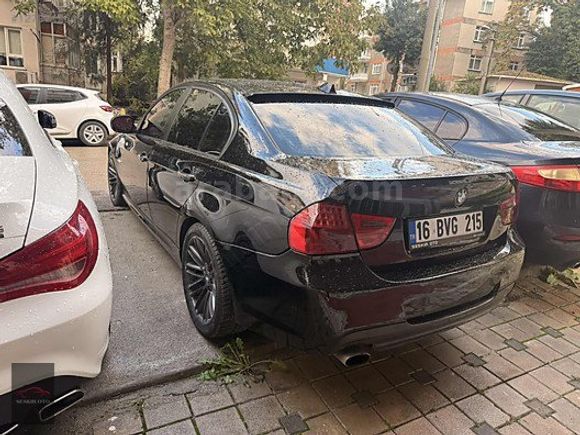 2011 MODEL BMW 320i OTOMATİK SANROUF