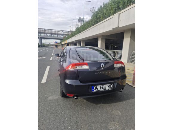 Sahibinden Renault Laguna 2.0 dCi Privilege 2009 Model